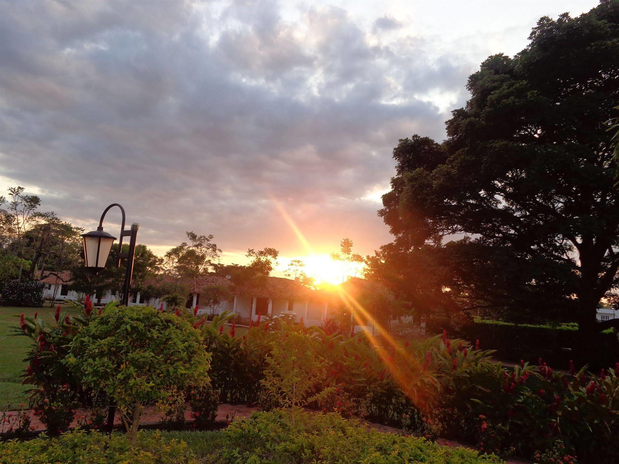 Hotel Campestre Arboretto Villavicencio Zewnętrze zdjęcie